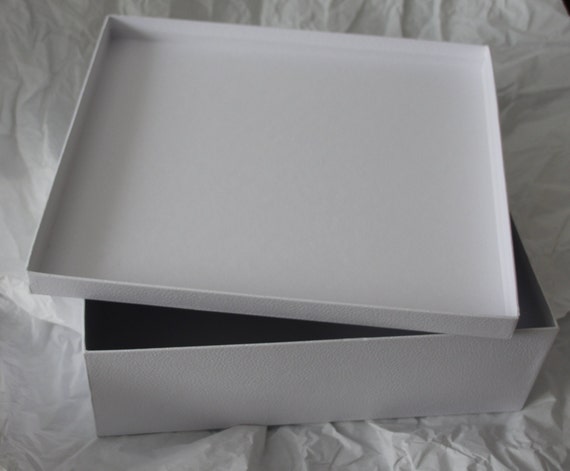 DIOR Box White Gift Box Fashion Accessories Packaging Storage 