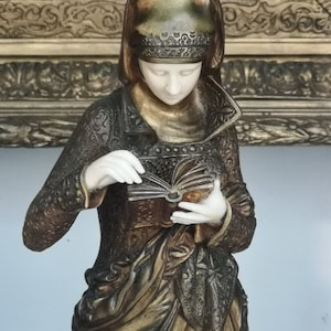 Lady bronze statue Albert Ernest Carrier Belleuse La liseuse The reader Reading woman Antique French Fine art Bronze sculpture Figurine