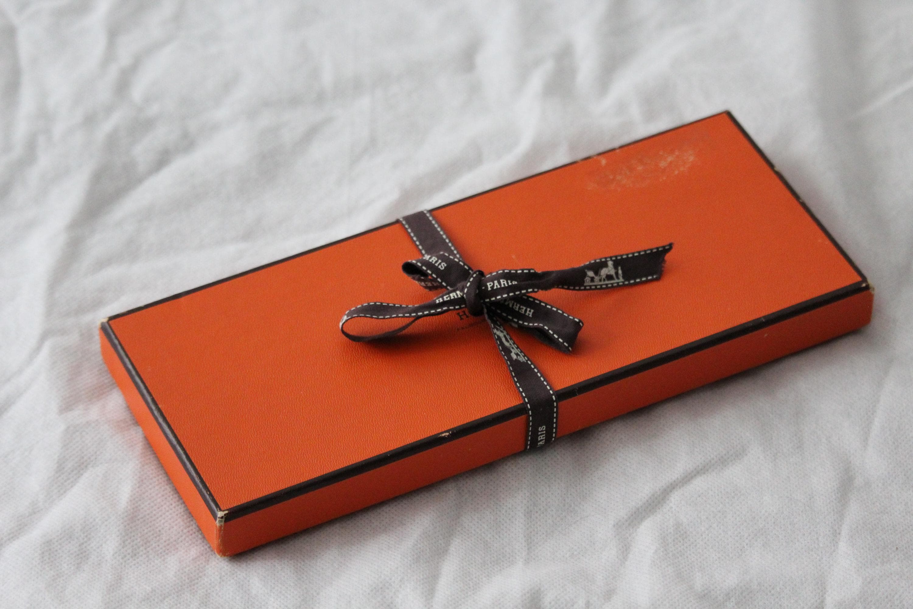 Small Vintage Orange Hermes Gift Box With Hermes Ribbon