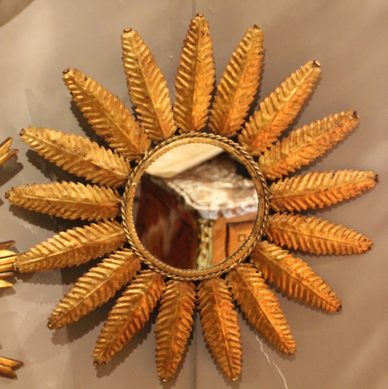 Gold Mirror Sunburst Sun Decor Design Wall Image 0