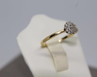 アンティーク 18K ゴールドとダイヤモンドのフレンチソリティアリング 