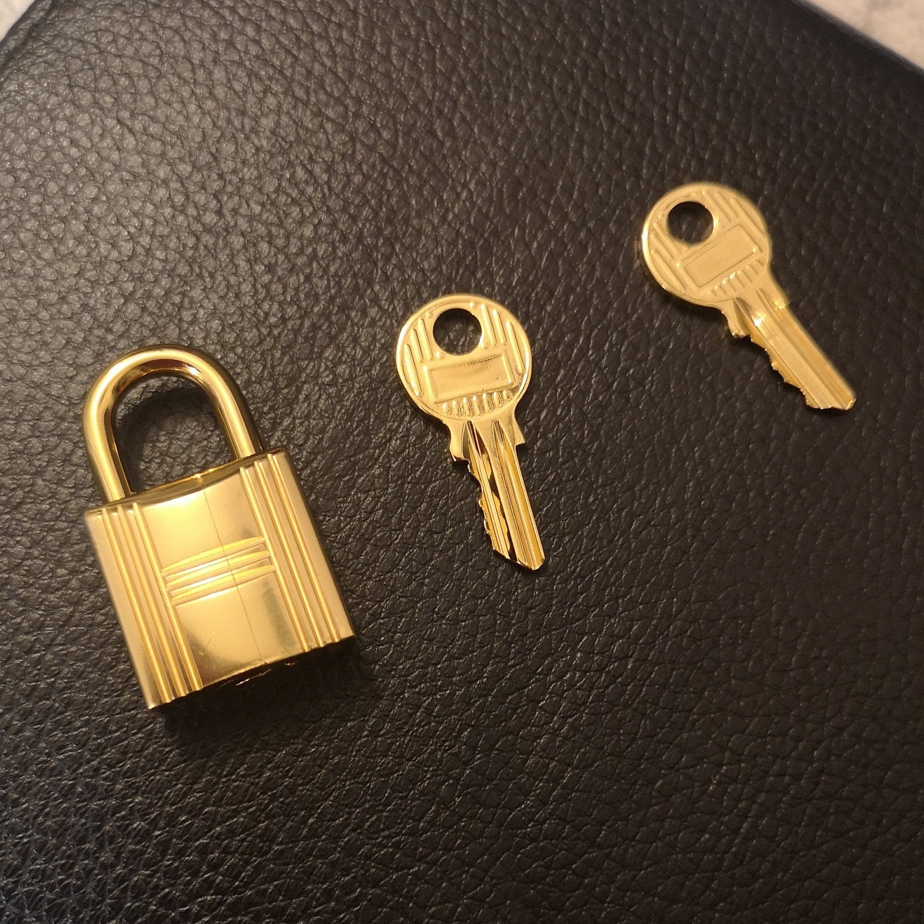 Hermes lock and key replacement sale