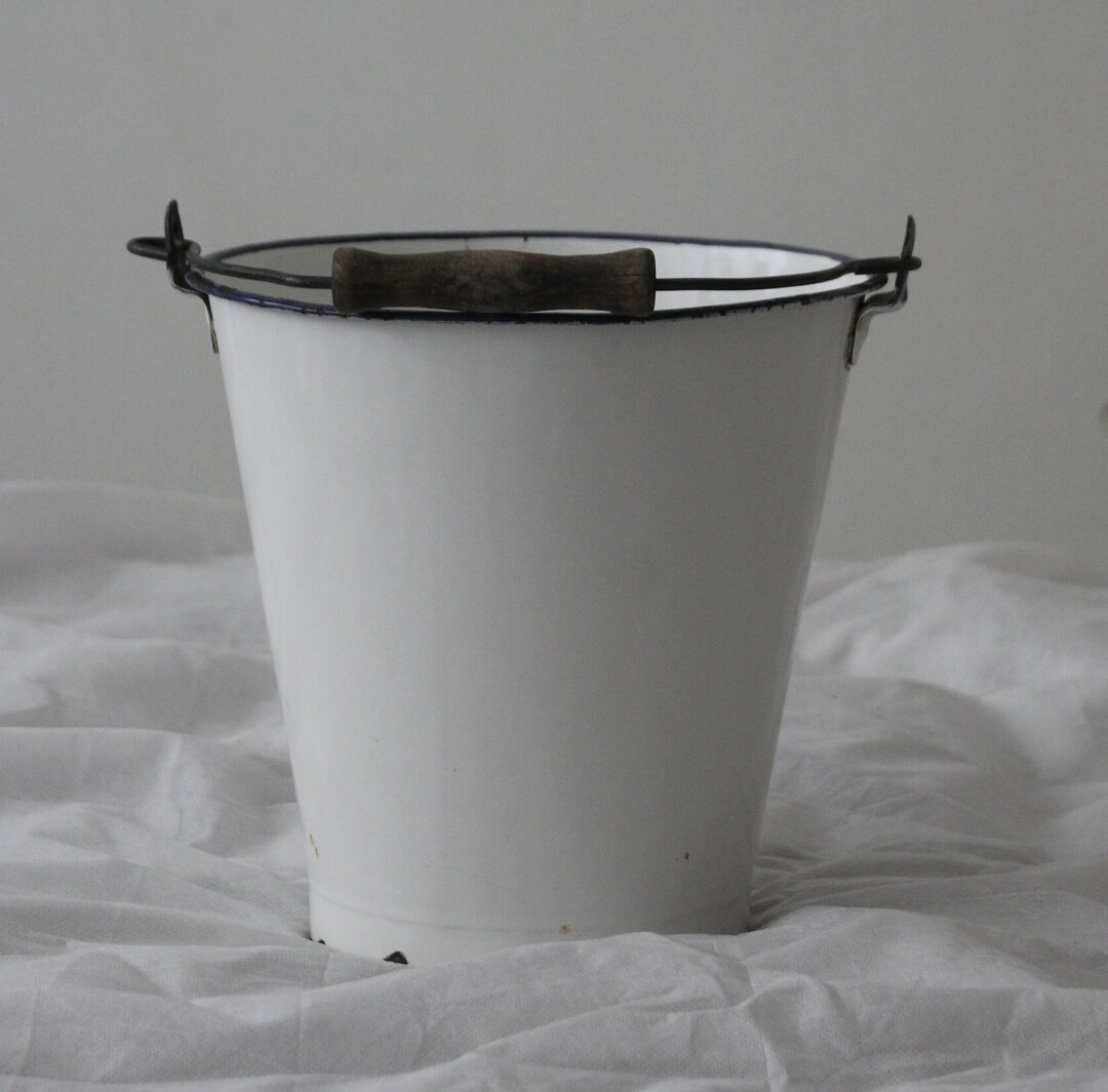 White Enamel Bucket With Handle Metal French Farmhouse Kitchen ...