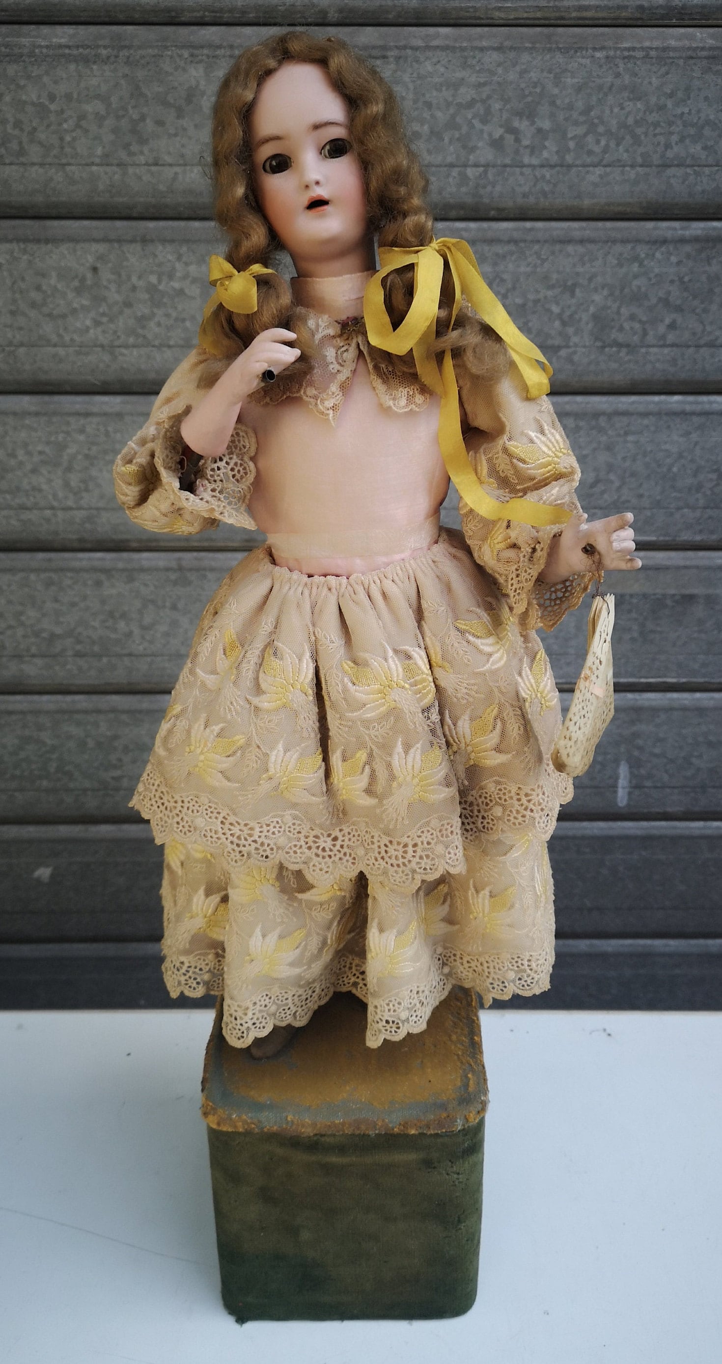 SOLD LAMBERT BOURGEOIS Antique Doll Musical Box Mechanical