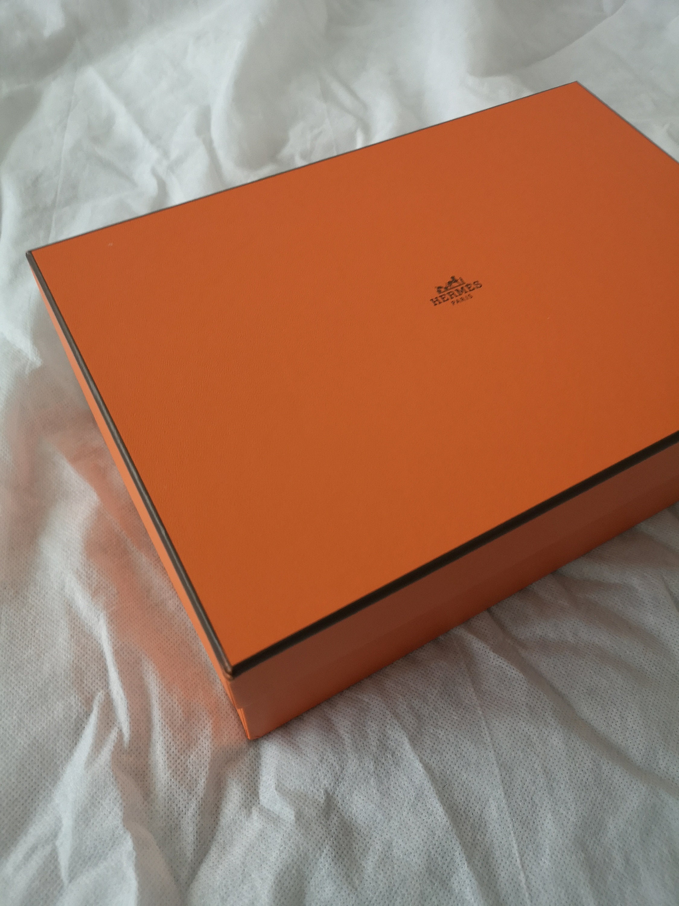 Authentic HERMES Small Orange Shopping/Gift Bag, 8.5 x 6 inch