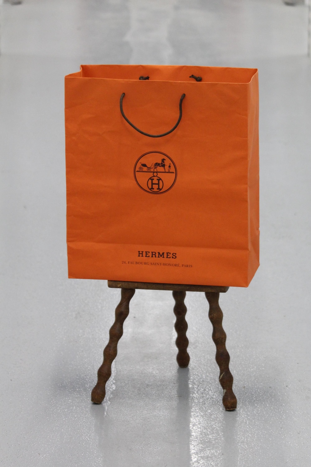 Large Orange Hermes Shopping Bag Gift Wrapping Fashion Accessories
