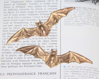 Metal gold bat Halloween decor Figurine Gothic decor Chimera