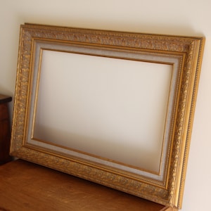 ANTIQUE＊/アンティーク＊　 ✳絵画✳ Antique Golden Wood Photo Frame, 19. Century Antique