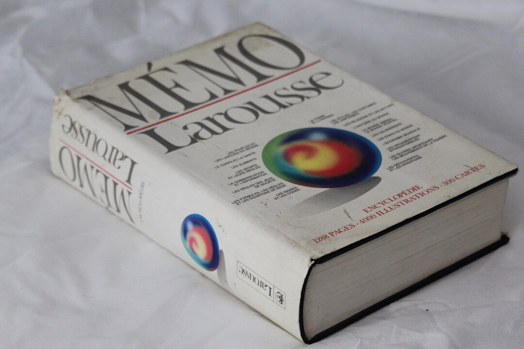French Dictionary Memo Larousse Dictionary of Science Letters Art
