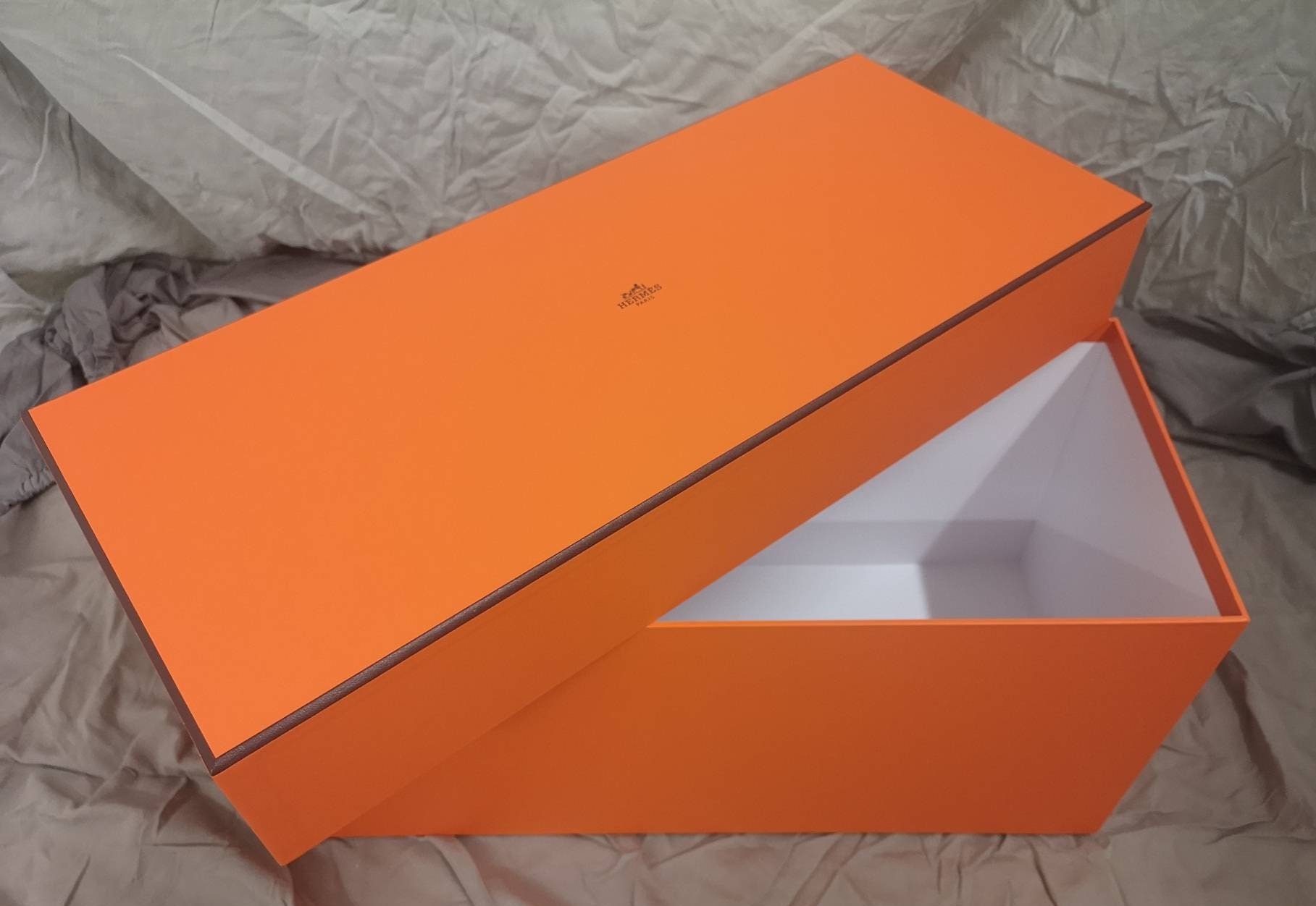 HERMES オレンジ ギフト箱 特大収納ボックス Extra Large Authentic Hermes Orange Box Dressing Storage