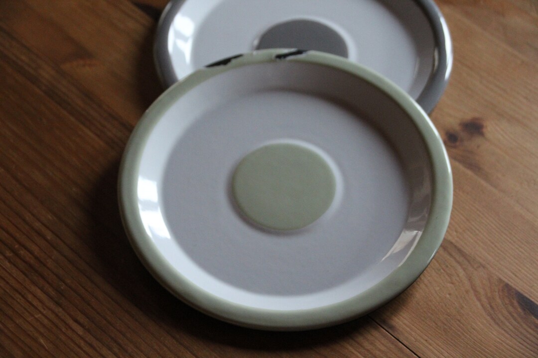 Enamel Plates Bowls Set of 6 Vintage Enamelware Plates Green Etsy