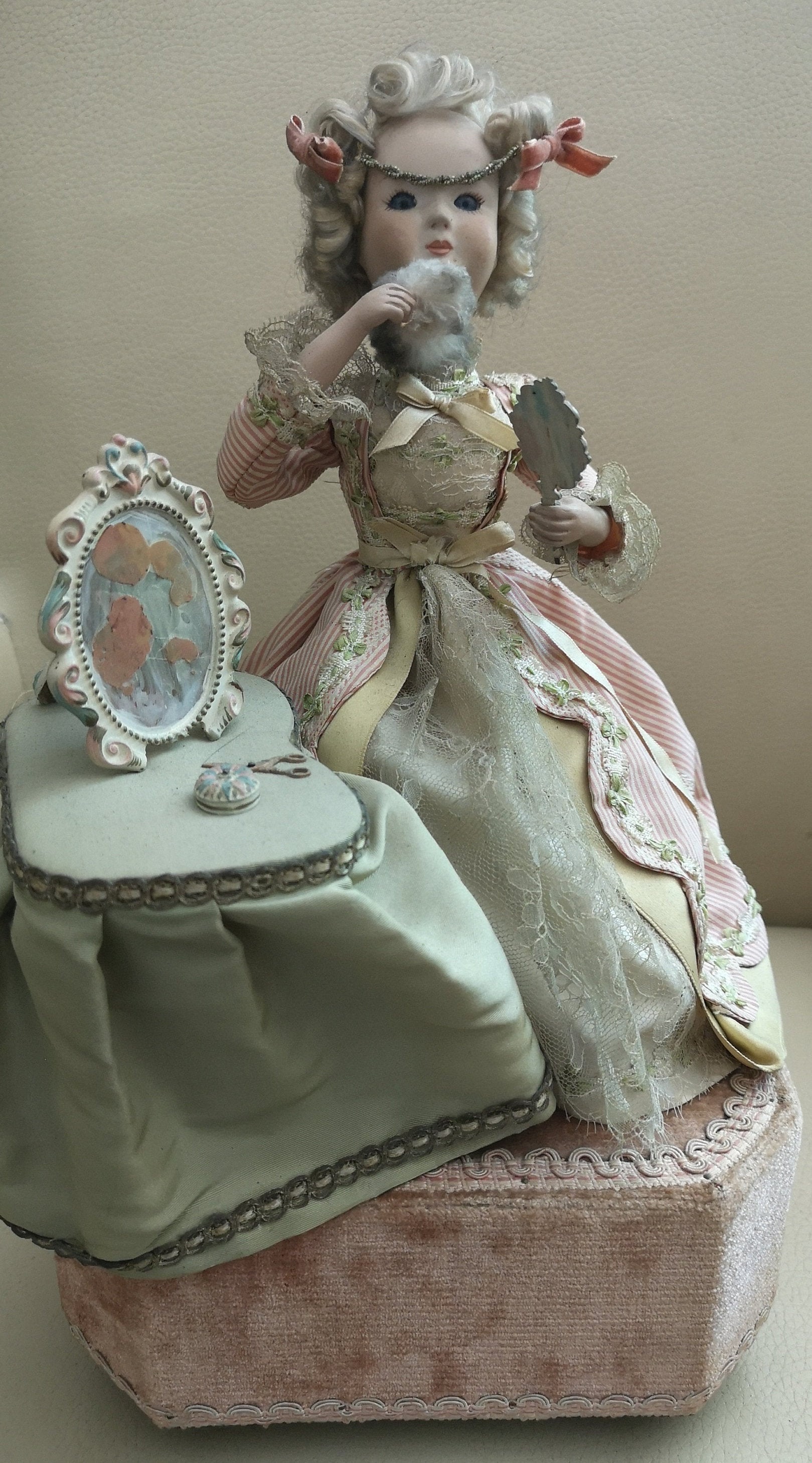 【みっちゃん さま】antique doll ୨୧ .·*° ペグドール a まーちゃんさま】antique ୨୧ .·*° アンティーク ペグドール