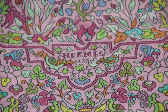 RARE COLLECTIBLE Hermes silk Cashmere scarf Authe… - image 4