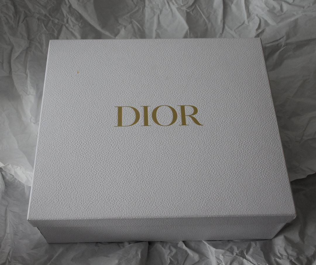 dior box packaging