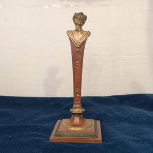 Estátua de sátiro de bronze Escultura do diabo Arte demoníaca Decoração gótica Arte de cabeça de demônio Decoração do diabo Arte de fauno Decoração de mesa de escritório Estátua de ouro Escultura de ouro