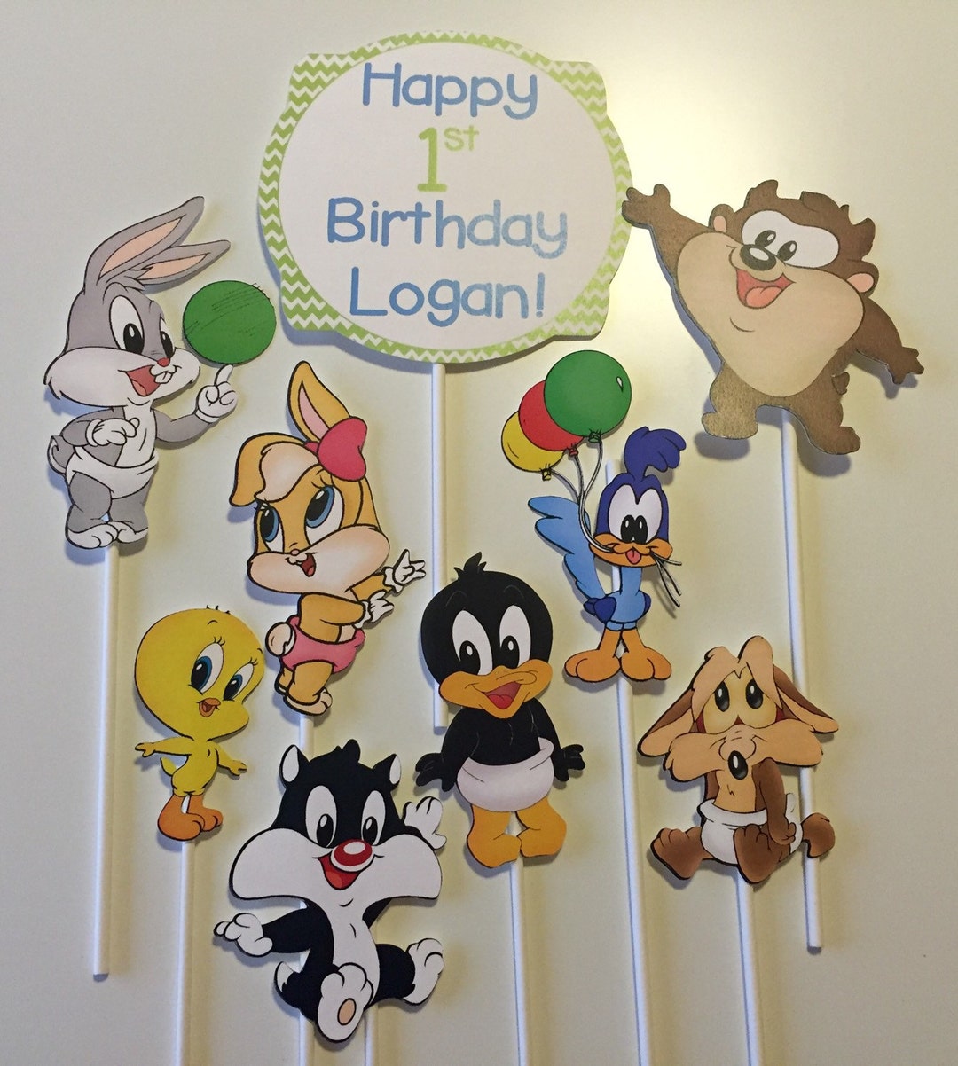 Baby Looney Tunes Centerpiece Picks/centerpieces/bugs Bunny/lola  Bunny/daffy Duck/tweetybird/sylvester/taz/road Runner/double Sided/012 013  - Etsy, image size:1080x1202