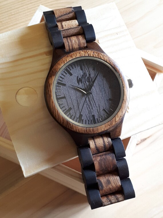 Oakland Raiders Wooden Wristwatch  Black Walnut Wood Chronograph Watch -  Free Custom Engraving - Engraved in Nature – Engraved In Nature