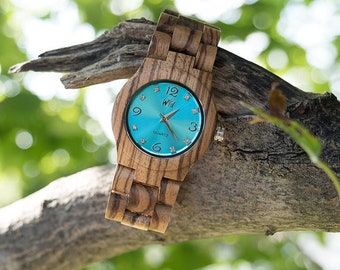 Ladies Wooden Watch, personalized watch, women watch, gift for women, Girlfriend gift, mothers day gift, gift for her, montre bois. RN30