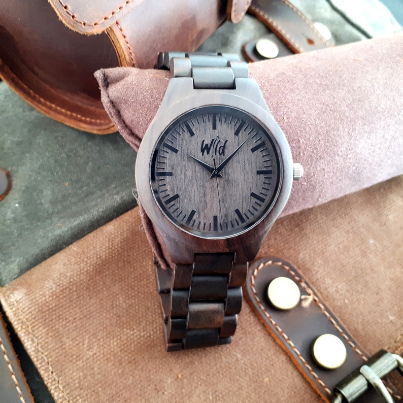 Wood Watch, personalized watch, engraved watch, Groomsmen gift, Cadeau personnalisé, Graduation gift, boyfriend gift, engraved watch, TOP30 image 1