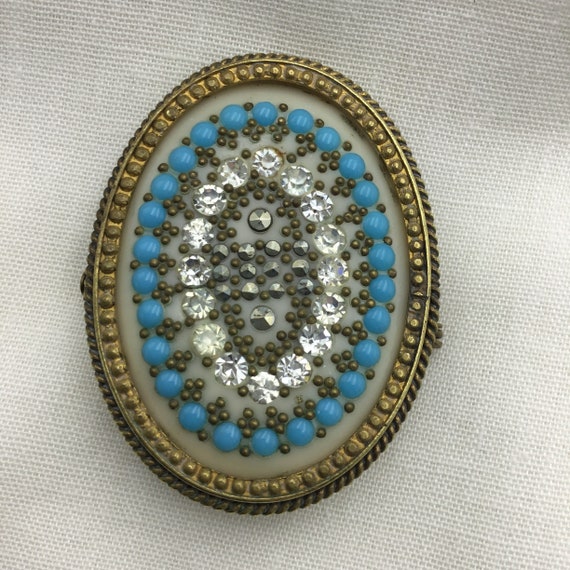 Broche Ancienne En Celluloïd - Perles Pâte De Verre Turquoise Et Pastilles Métal - Occasion - Vintage