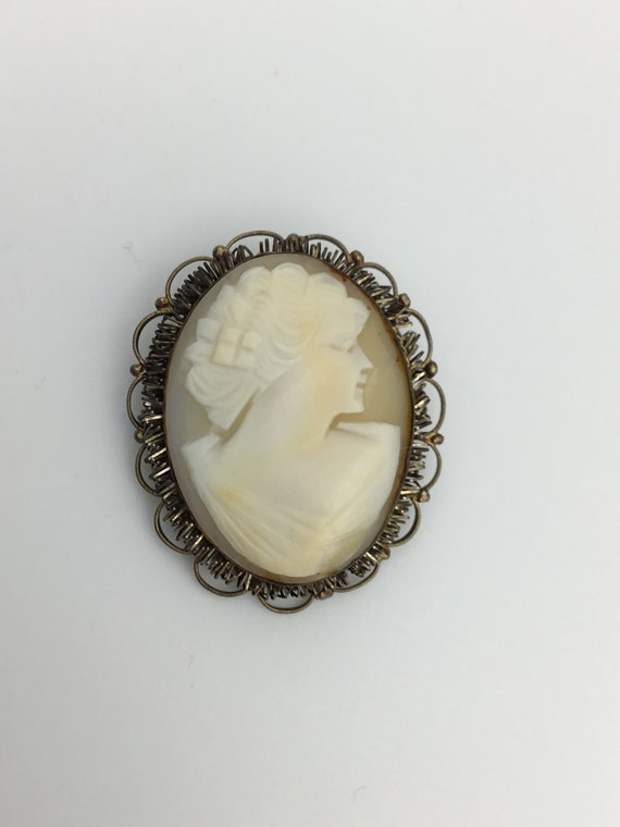Vintage 1940s to 1950s natural shell carved cameo… - image 10