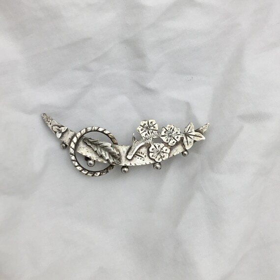 Antique Victorian sterling silver crescent shape … - image 10