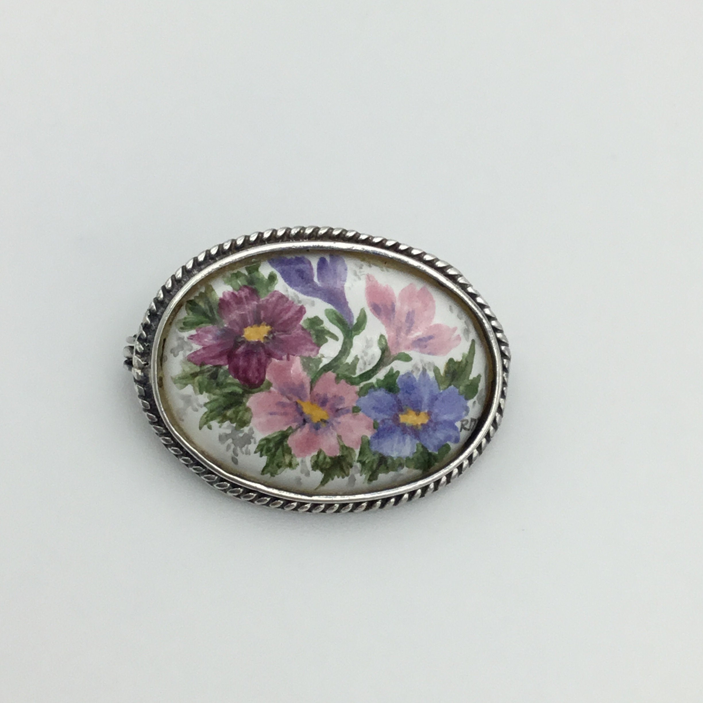 Broche Vintage Scandinave En Porcelaine Peinte Main - Diamètre 27mm, Pièce Unique