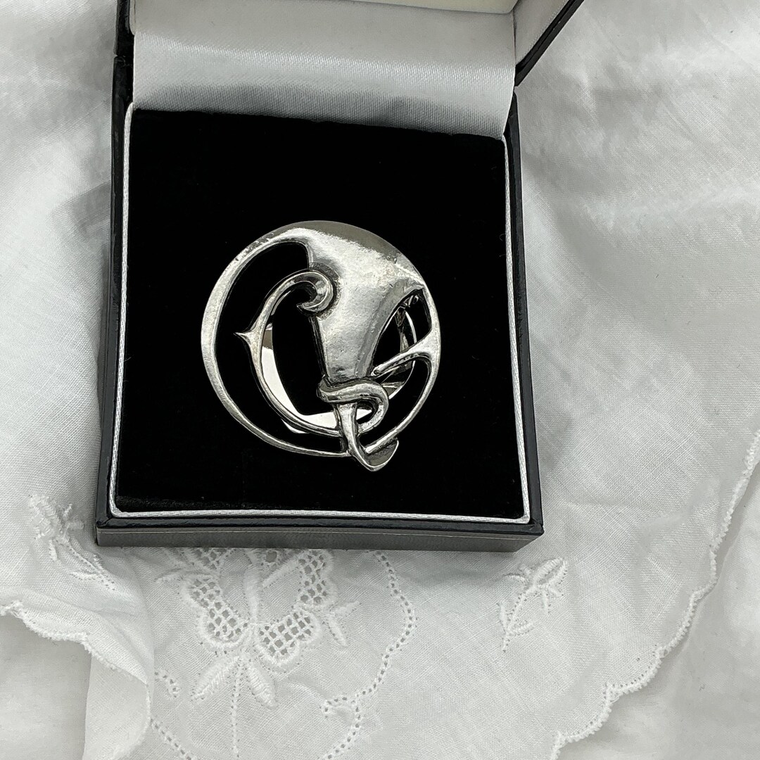 Vintage Stylised Kala Calla Lily Flower Circle Silver Tone Scarf Clip ...