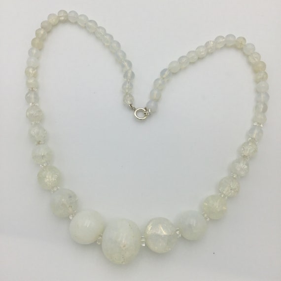 Art Deco 1930s white opaline glass large bead nec… - image 3