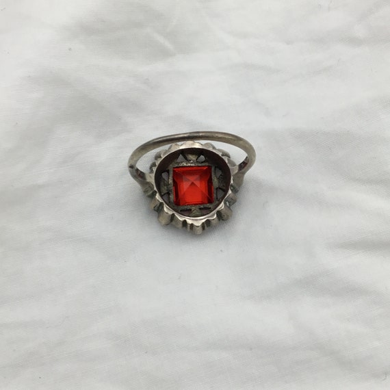 Art Deco C1930s to 1940s ruby red glass 8mm and S… - image 9