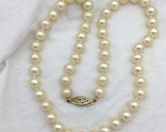 Vintage 8mm Size White Glass Costume Pearl Bead Necklace. Signed
