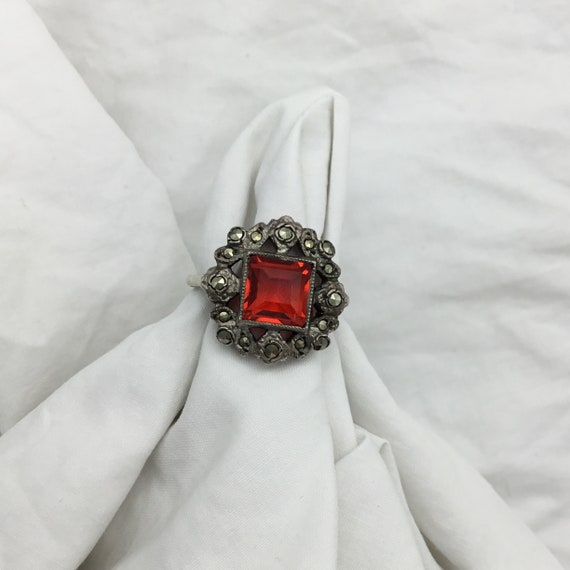 Art Deco C1930s to 1940s ruby red glass 8mm and S… - image 10