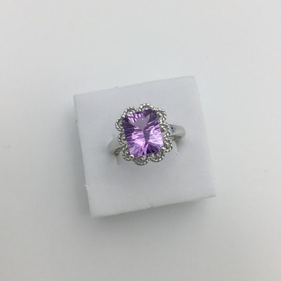 Second hand 9ct white gold amethyst gemstone rect… - image 10