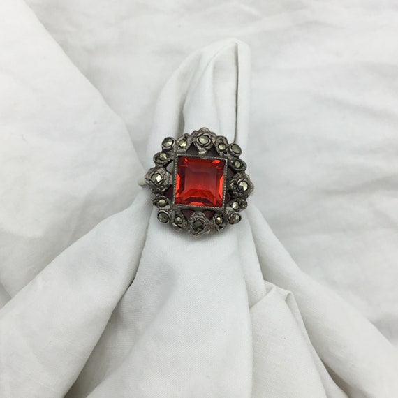 Art Deco C1930s to 1940s ruby red glass 8mm and S… - image 7