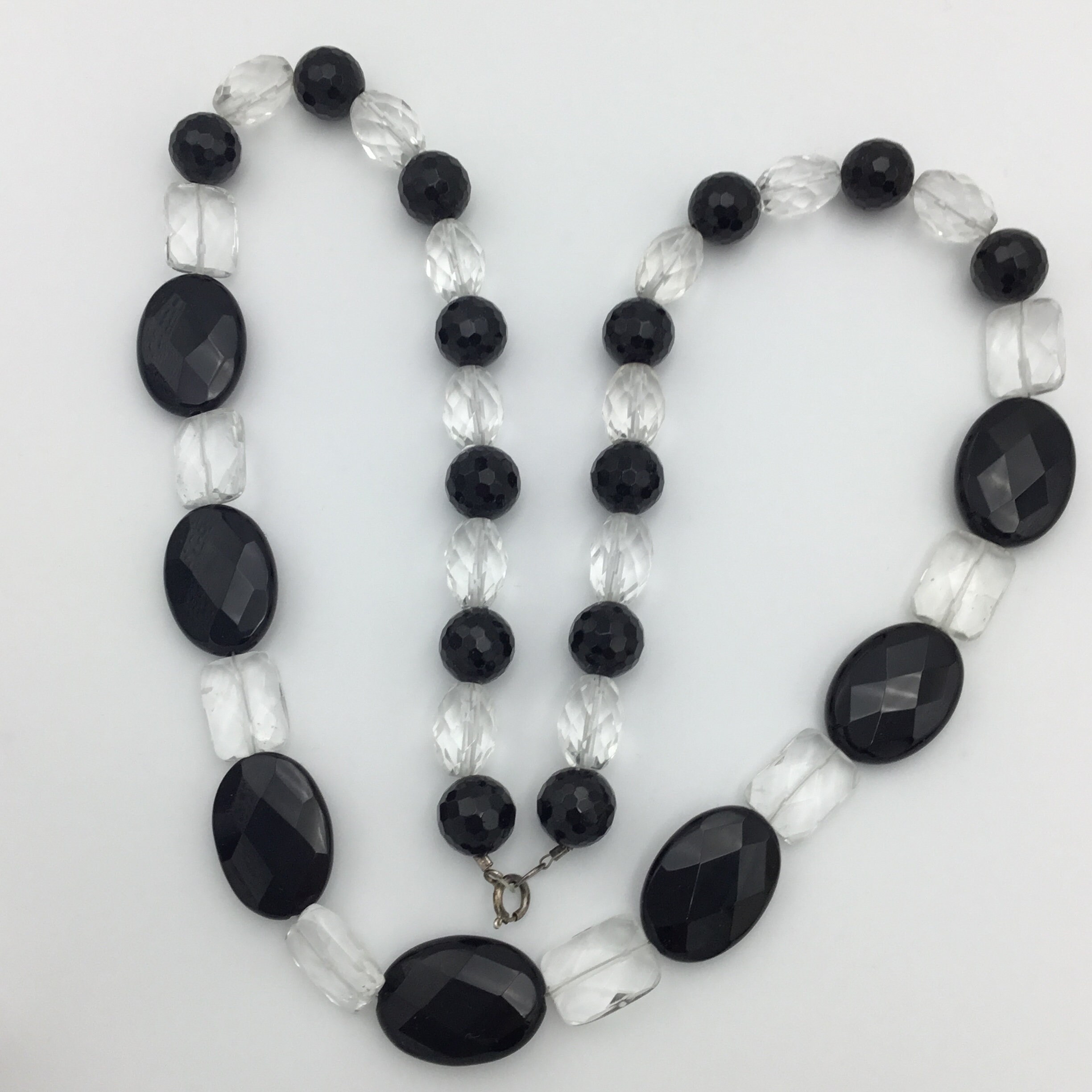 UND DEFORMED STONE NECKLACE