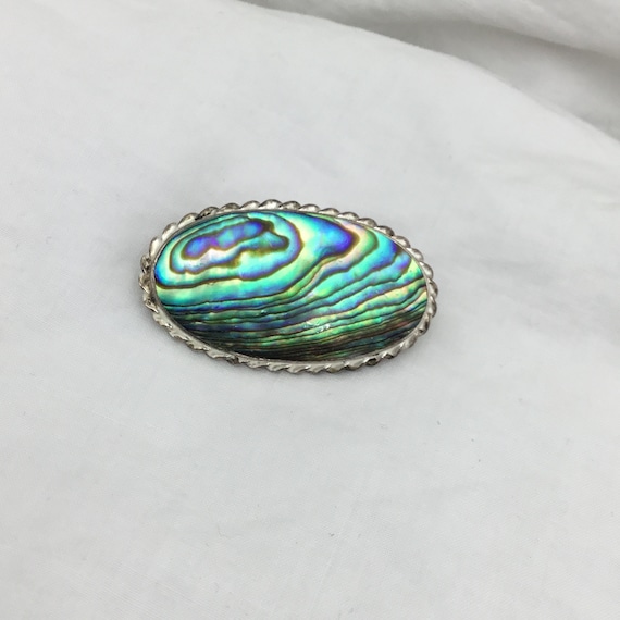 Sterling Silver Shell Small Oval Ring Sterling Silver Shell Small Oval Ring
