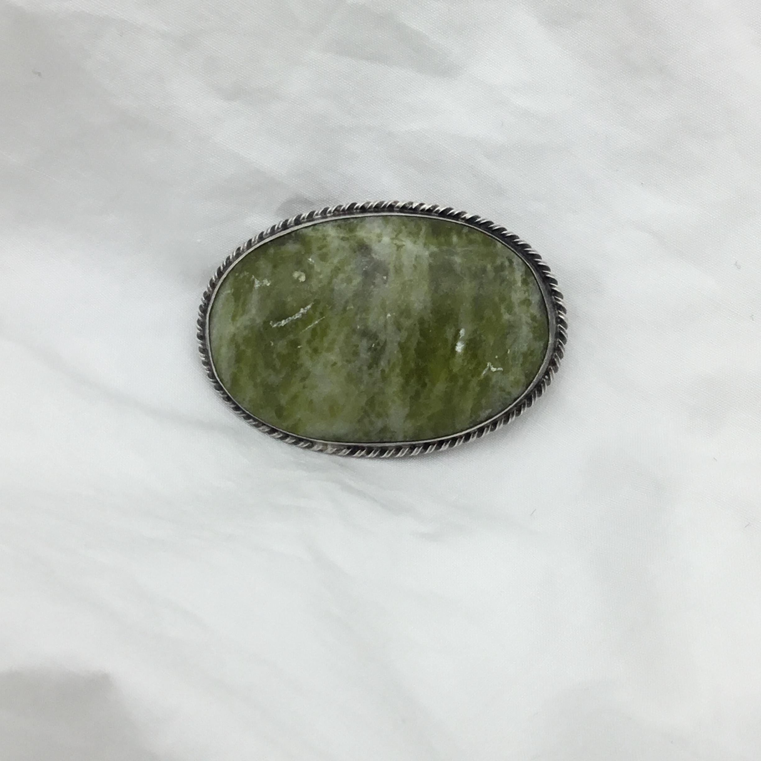 CONNEMARA MARBLE ブローチ Vintage Connemara Marble Oval Silver Brooch. KI/931 - Etsy