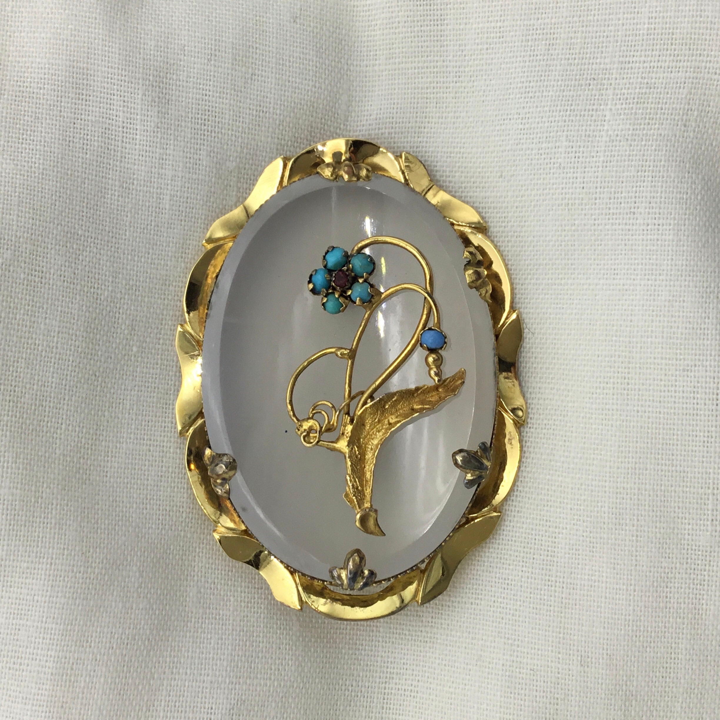 LEVALLET フランス製 ブローチ おうし座 Antique Victorian 18ct Gold Turquoise and Chalcedony Oval
