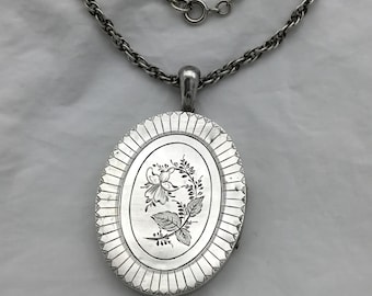 Antique Victorian Sterling silver very large locket necklace. 1882 England hallmark, antique rope chain