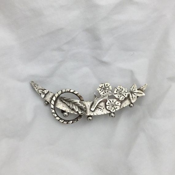 Antique Victorian sterling silver crescent shape … - image 1