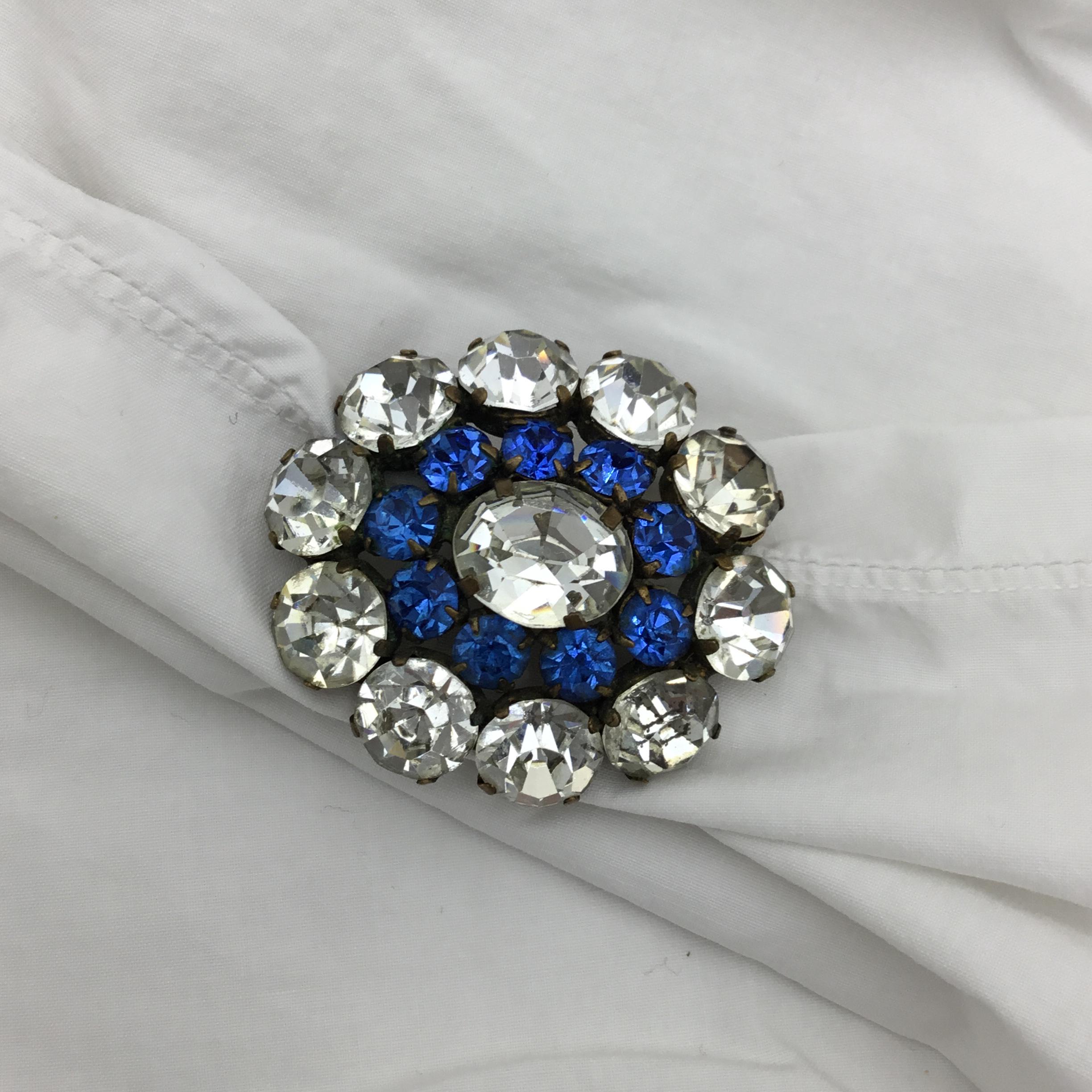 Broche Art Déco Ancienne Sertie De 9 Saphirets Et 2 Pierres Du Rhin - Métal Doré - Occasion Excellent état