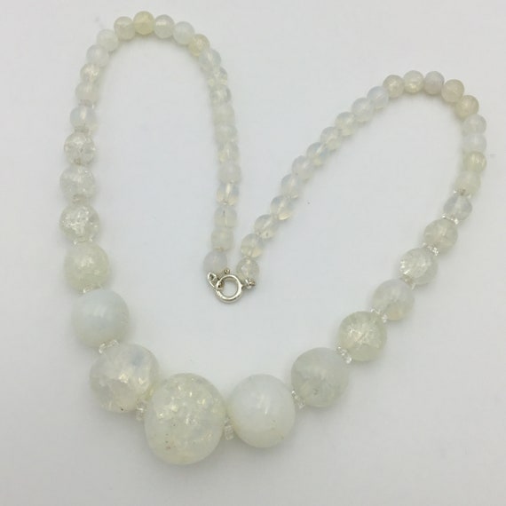 Art Deco 1930s white opaline glass large bead nec… - image 7
