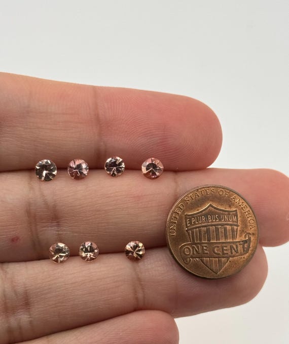 4mm Peach Imperial Topaz Gemstone: AAA Round Cut Stone