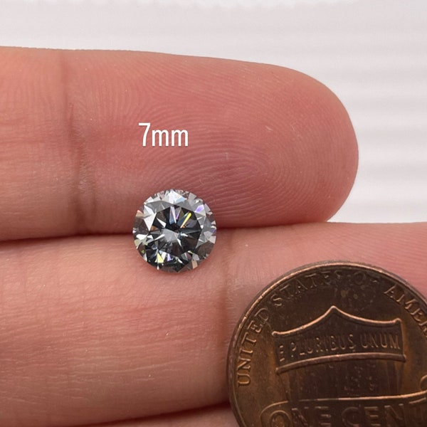 Lab Grown Grey Moissanite Round Diamond Cut Eye Clean Quality DEF Color Available in 5x5MM - 7x7MM