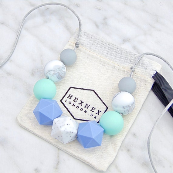 Pendant chew toy fiddle Teething necklace baby teether sensory beads BPA free UK