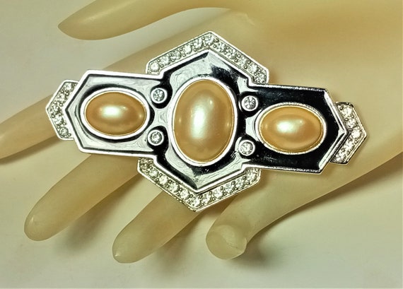 Vintage Art Deco Creamy Faux Pearl and Tuxedo Ena… - image 2