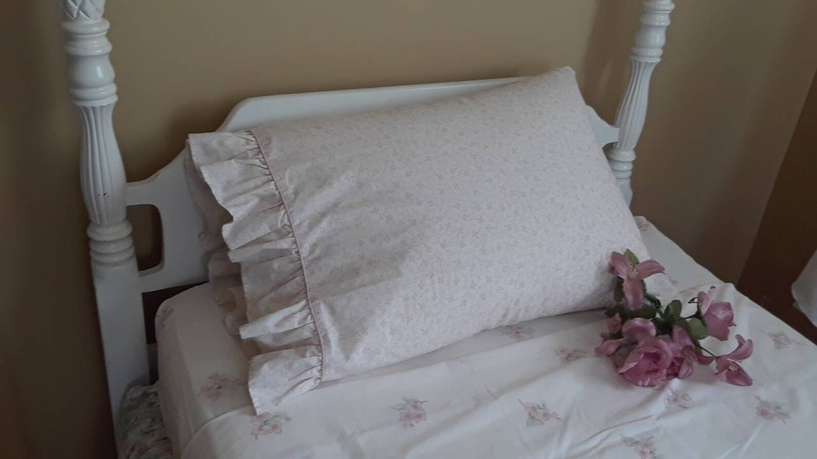 Laura Ashley Ruffled Pillow Case Dusty Pink Flowers Dusty Etsy