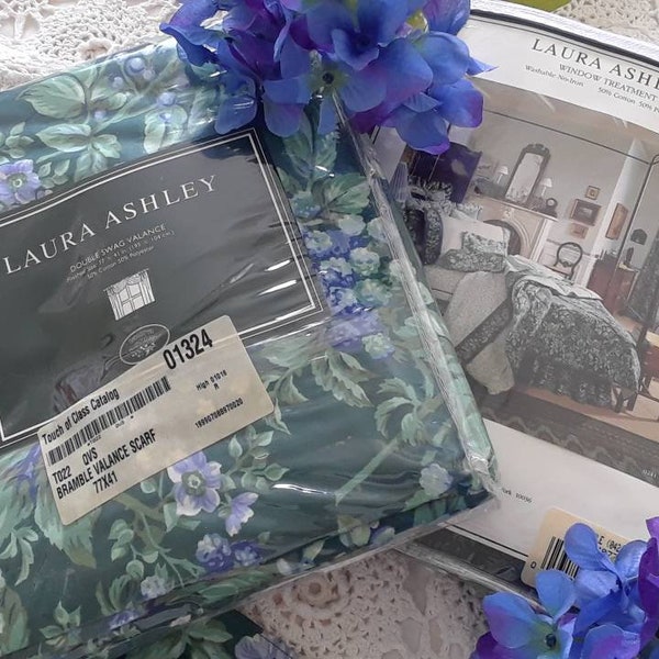 Vintage, Laura Ashley, Bramble, Double Swag Valances, Country Cottage Valances, Victorian Valances, Laura Ashley Window Treatments