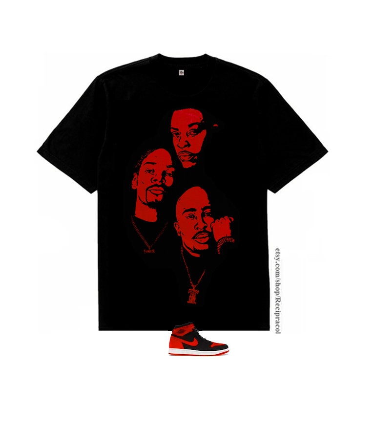 Camiseta negra y roja del West Side a juego con las Air Jordan 1 bred 4