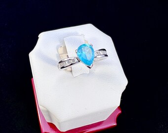 Apatite Gemstone & Diamond Ring (14k White Gold)